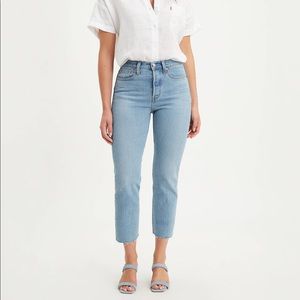 Levi Straight Leg Medium Wash Wedgie Jean